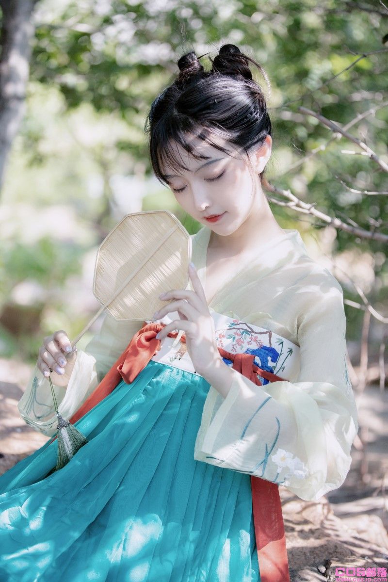 人气动漫Coser@Shika小鹿鹿 - 中秋 [18P/125MB](图3)