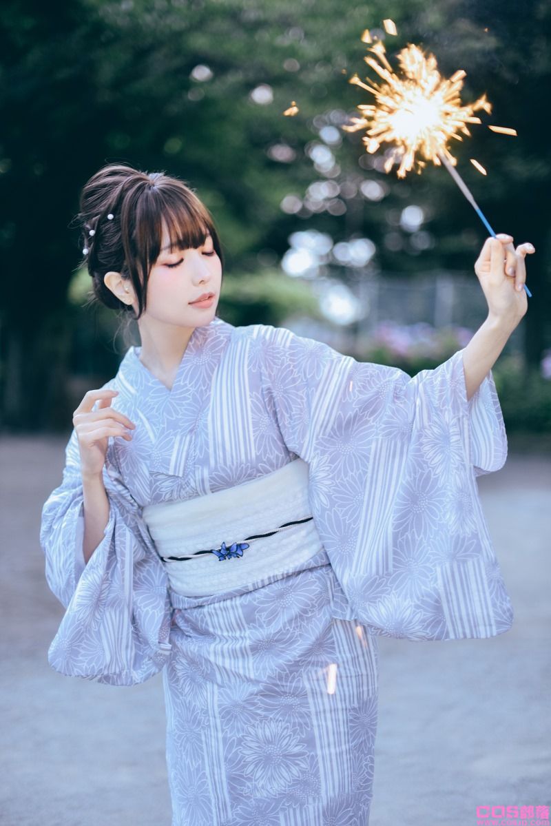台湾Coser@ElyEE子 Yukata [50P/244MB](图3)