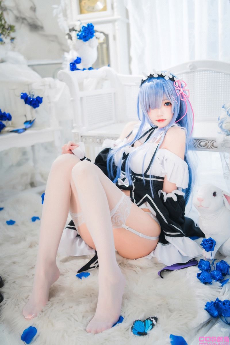 人气Coser@桜桃喵 长发蕾姆01 [45P/685MB](图1)
