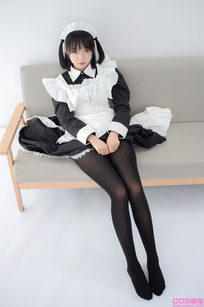 森萝财团写真 JKFUN-029 卉女仆 踩物 80D嘿丝 [67P/1V/3.16G](图1)
