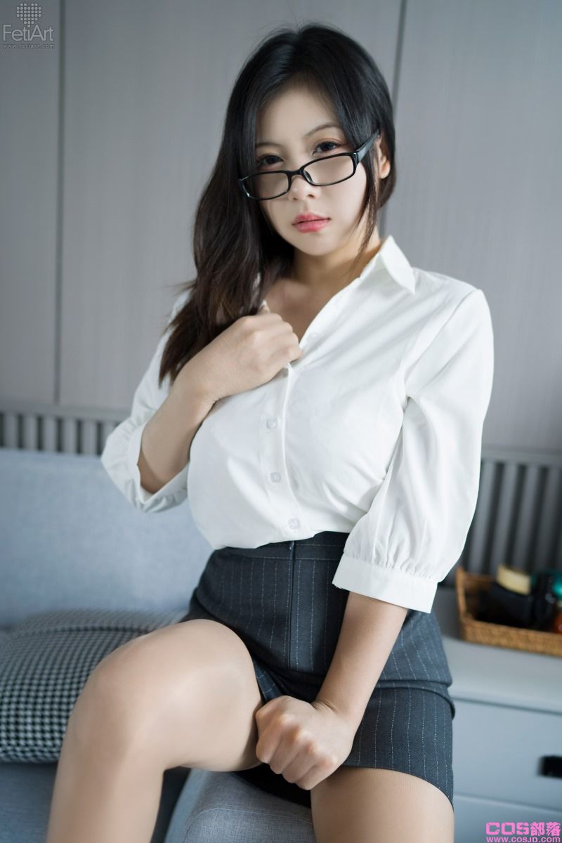 [FetiArt] No.051 Secret Service Of OL 模特 Yoru [49P/90MB](图2)