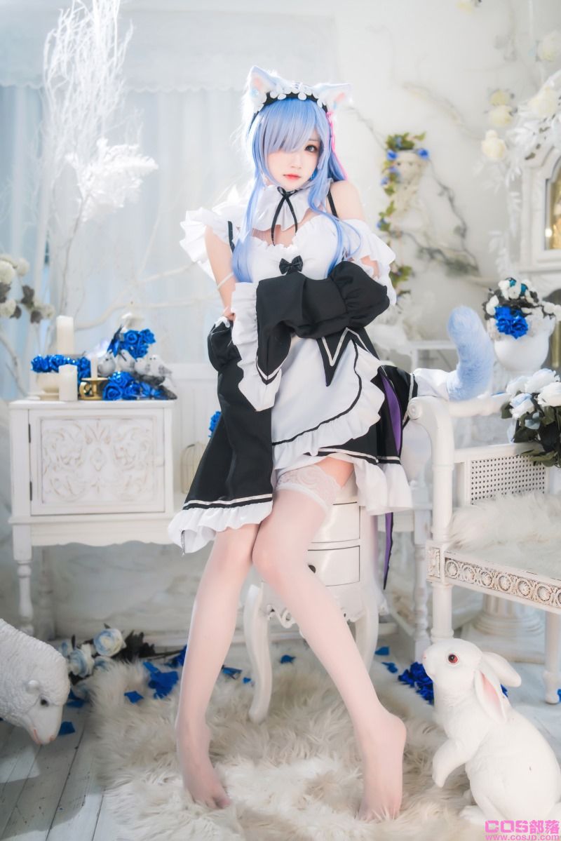 人气Coser@桜桃喵 长发蕾姆02 [44P/684MB](图3)