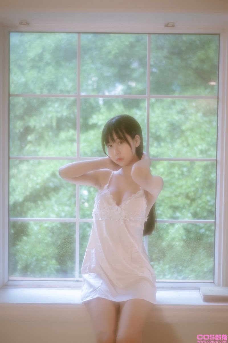 微博网红妹纸@萌芽儿o0 遐 私房 [43P/1.0G](图4)