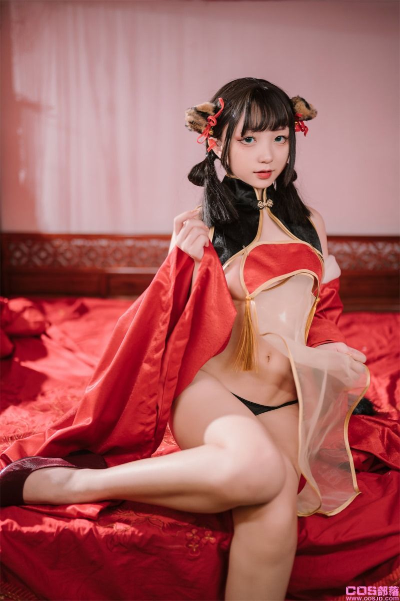 动漫博主@花铃 虎团团 [84P/768MB](图3)