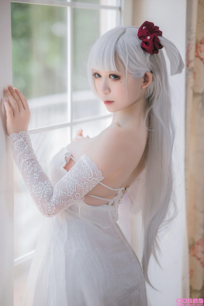 知名动漫博主Coser@樱落酱w 翔鹤 [22P/194MB](图3)