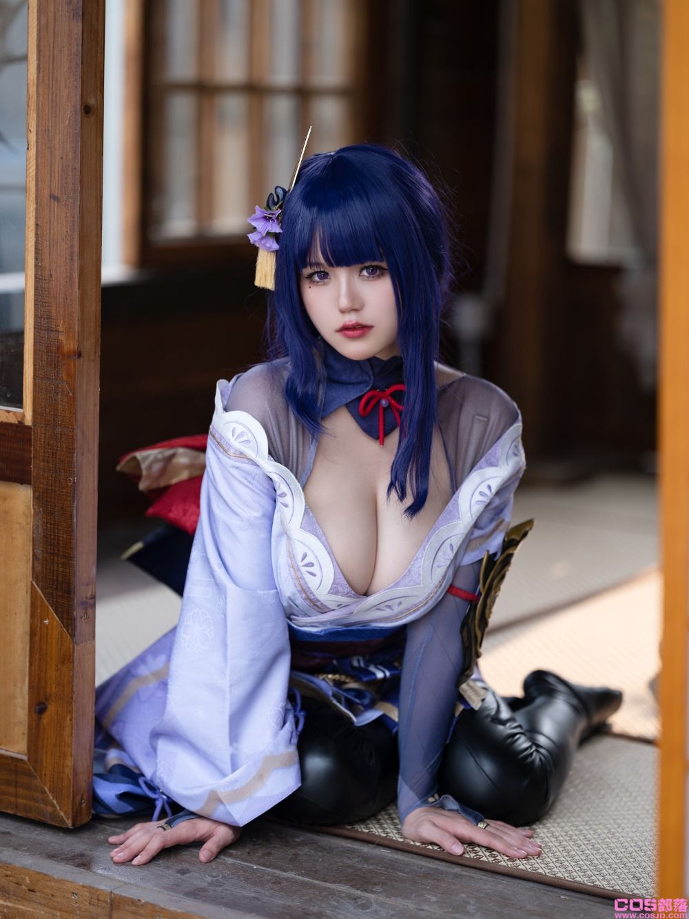 人气Coser@小仓千代 原神 雷电将军 [30P/131MB](图2)
