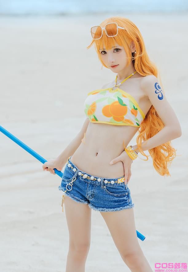 紫氯氯 – 海贼王 娜美cos[9P/19MB](图2)